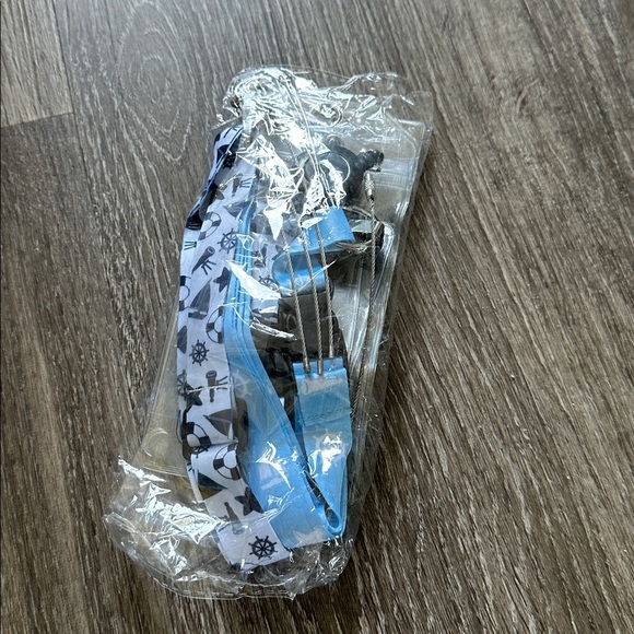 Travel essentials Accessory Set - Picture 7 of 7